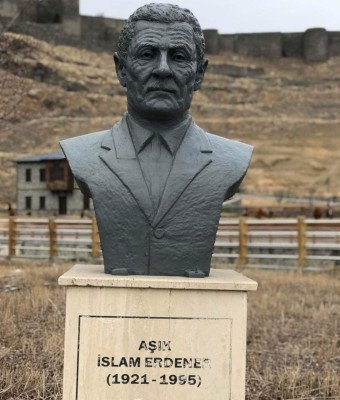 Aşık İslam Erdener