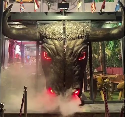 Boğa Başı Heykeli